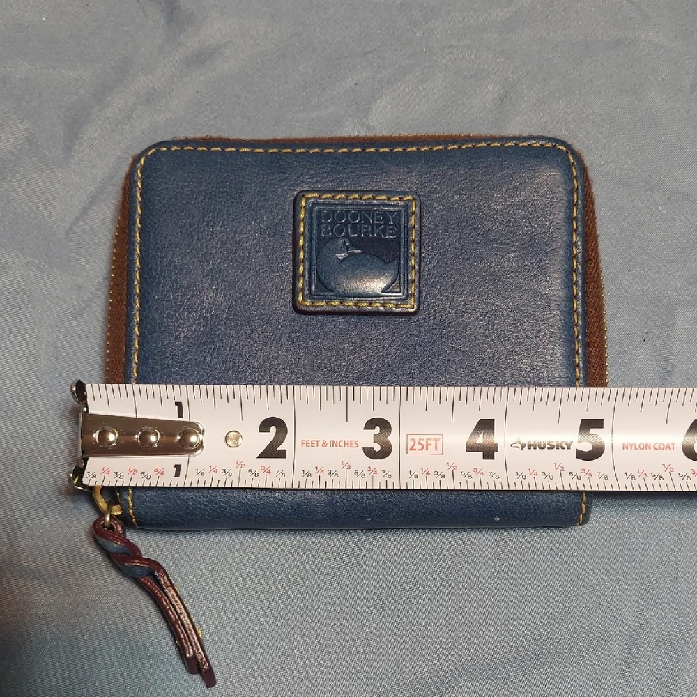 Vtg Dooney & Bourke Blue All Weather Leather Zip Around Wallet Duck Logo Small